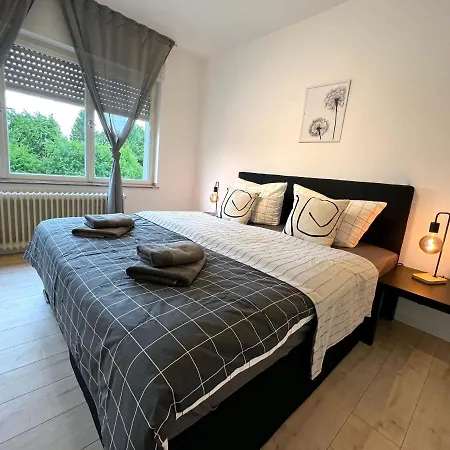 One Bed And One Sofa Bed, Self Check In, Invoice Apartment Monchengladbach Exterior photo