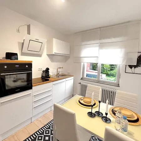 One Bed And One Sofa Bed, Self Check In, Invoice Apartment Monchengladbach Exterior photo